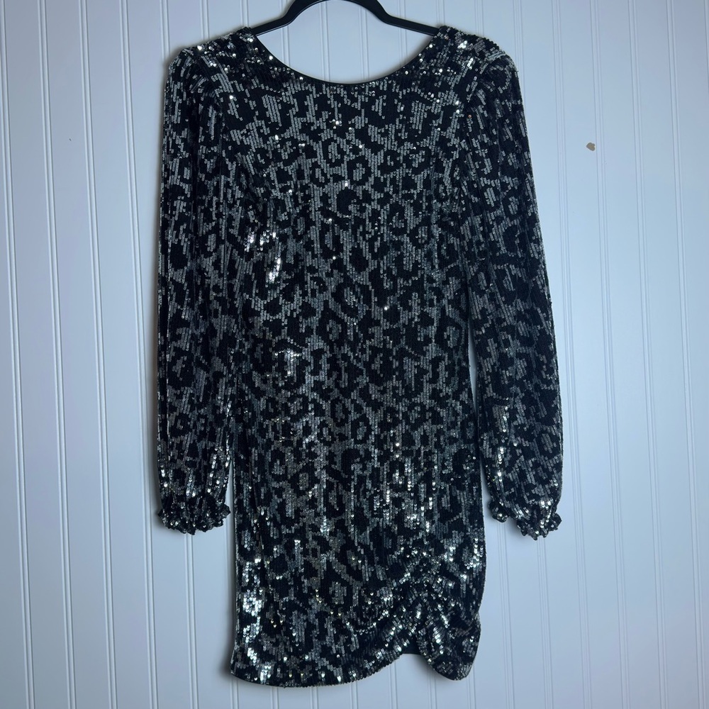 SAYLOR MAURA Sequined Party Cocktail Mini Dress Sz XS Animal Print Long Sleeve - Picture 6 of 11